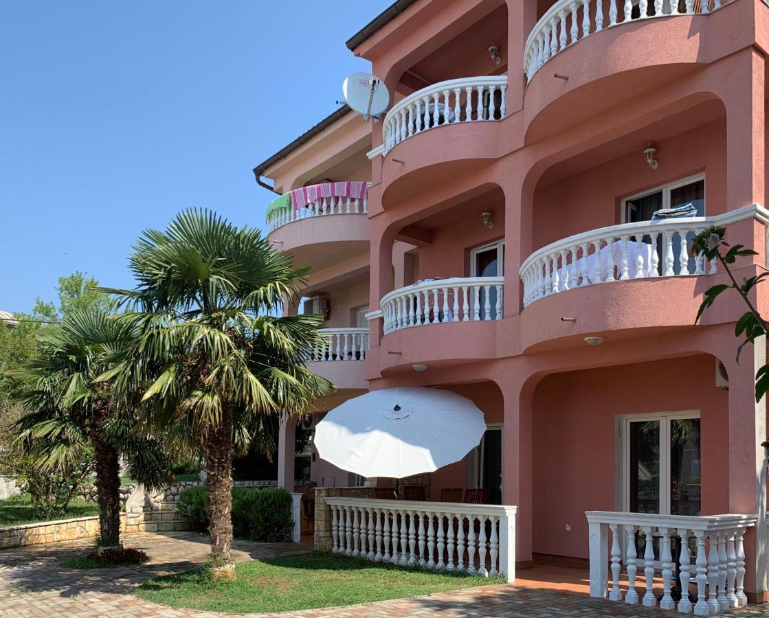 Apartments Ban Novi Vinodolski Exterior photo